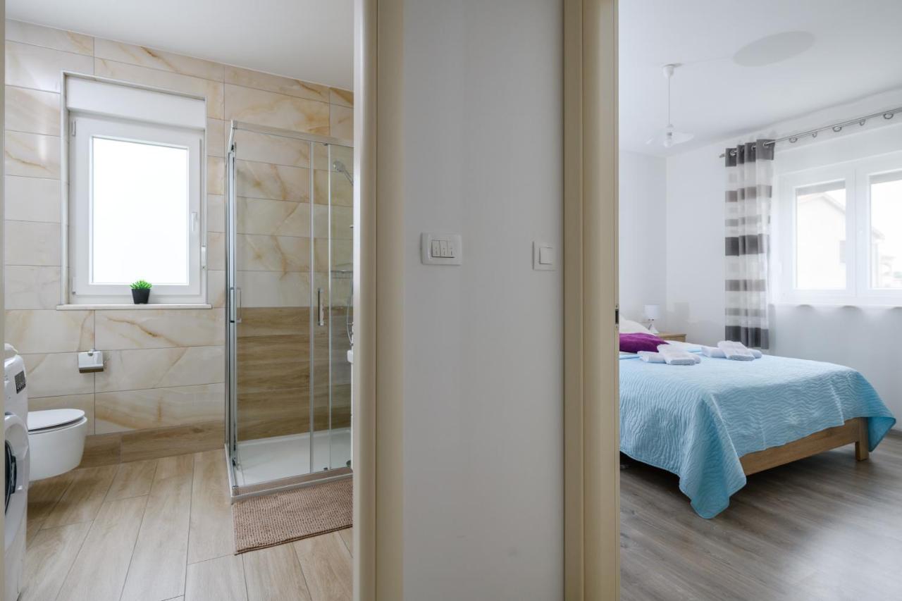 Apartment Kate Pola Esterno foto